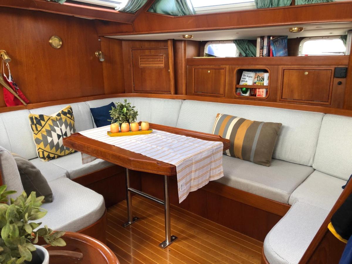 Stay Only Or Sailaway With Friends And Family Have More Fun Medemblik Exterior photo